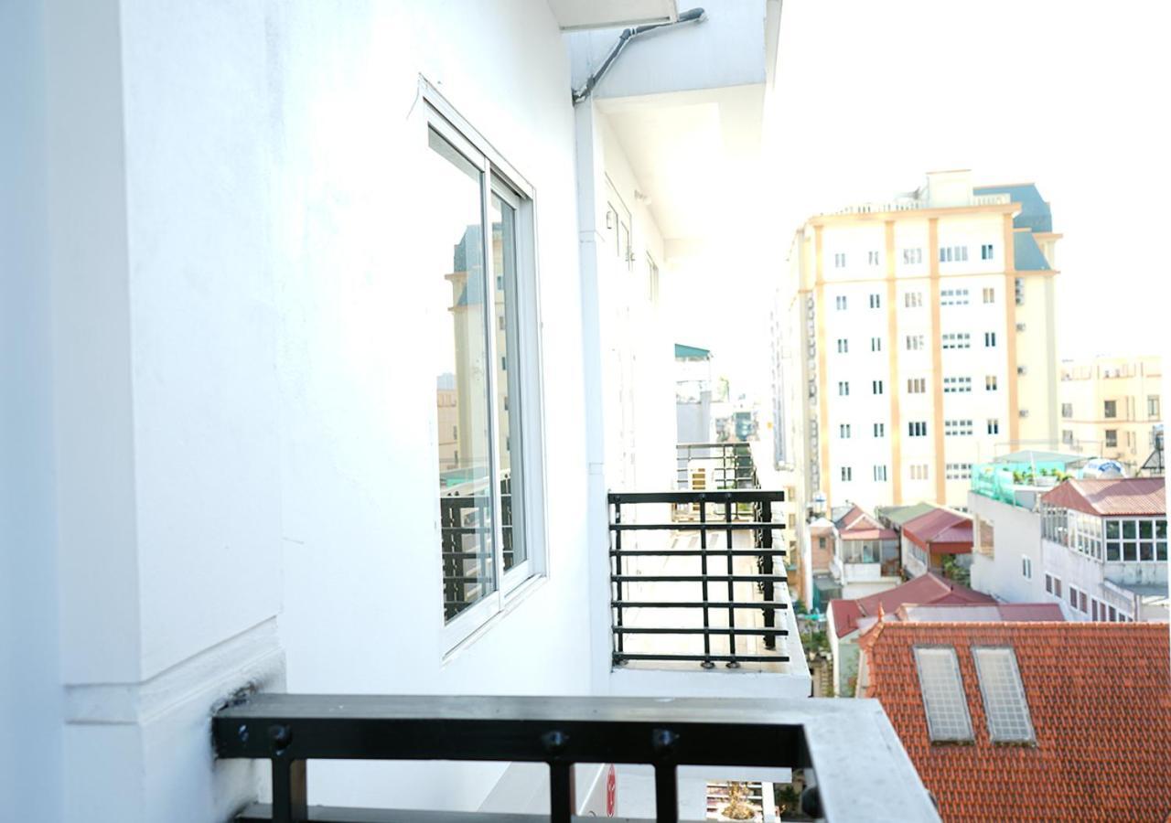 Lyn House - Service Apartment Hoang Quoc Viet ฮานอย ภายนอก รูปภาพ
