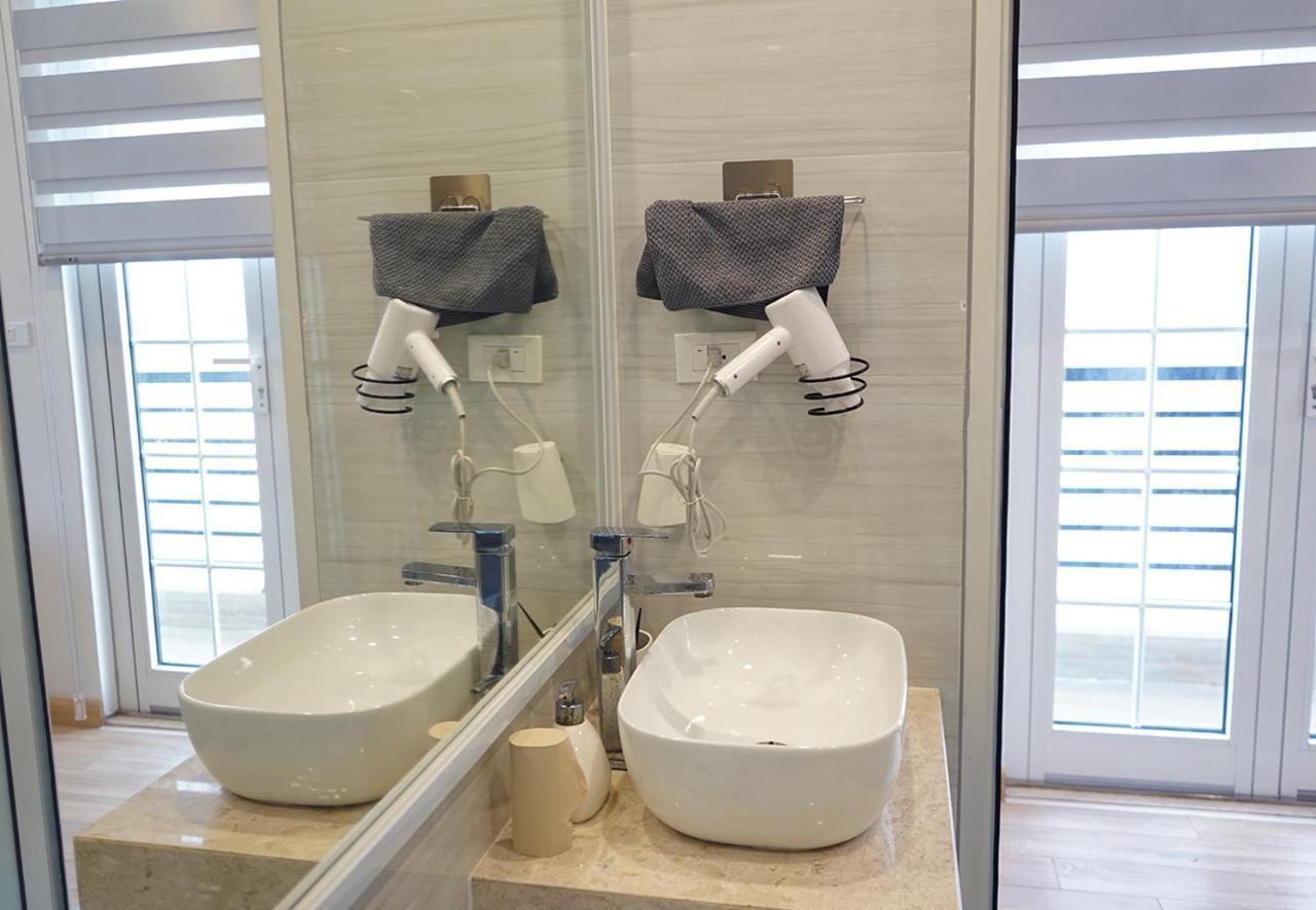 Lyn House - Service Apartment Hoang Quoc Viet ฮานอย ภายนอก รูปภาพ