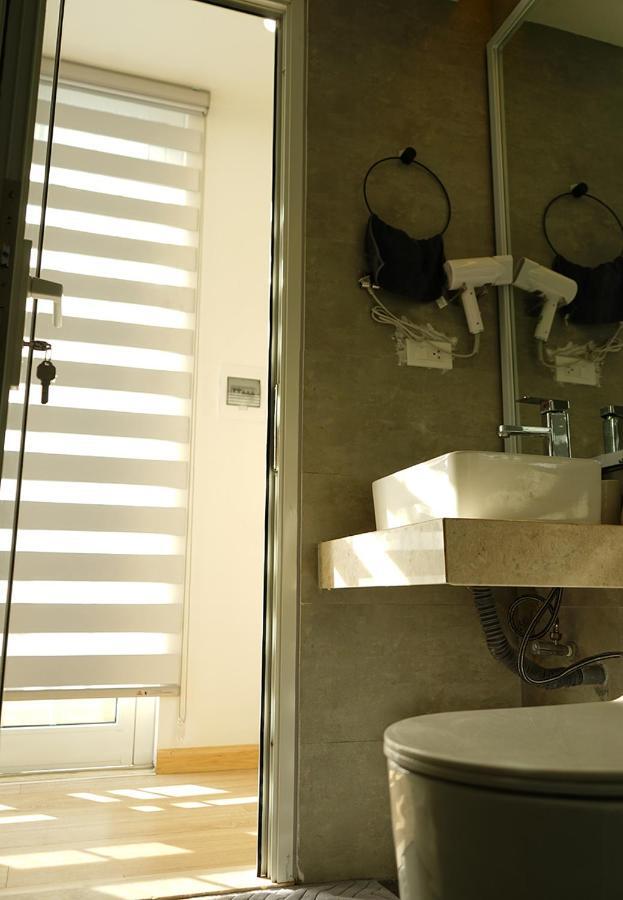 Lyn House - Service Apartment Hoang Quoc Viet ฮานอย ภายนอก รูปภาพ